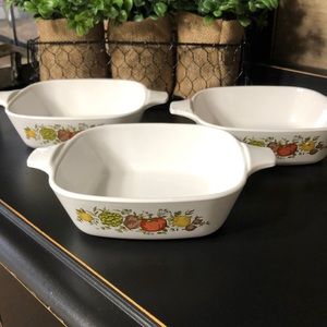 Set of 3 mid century CorningWare dishes P-41B